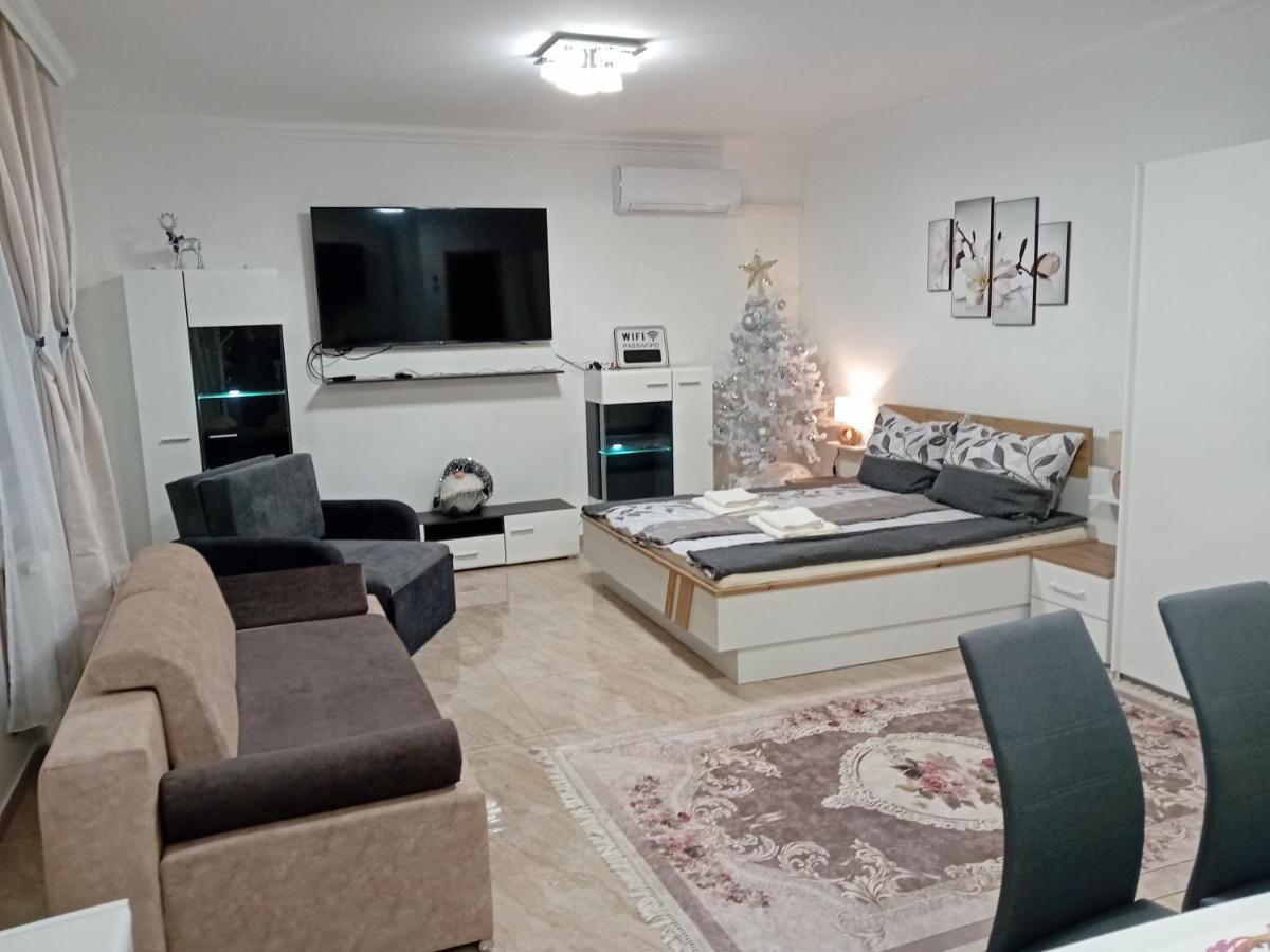 Hangjegy Apartman Debrecen Esterno foto